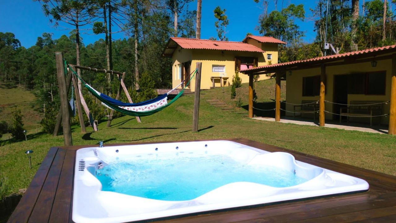 Linda C Lazer Prox Camp Do Jordao Sp