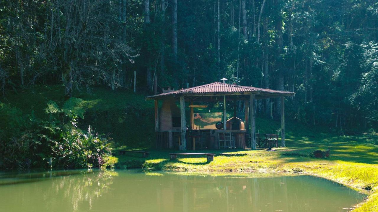 Casa de férias Linda C Lazer Prox Camp Do Jordao Sp Campos do Jordão